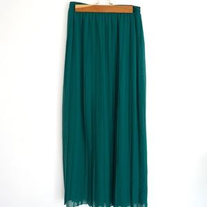 Sparkle & Fade Chiffon Pleated Maxi Skirt
